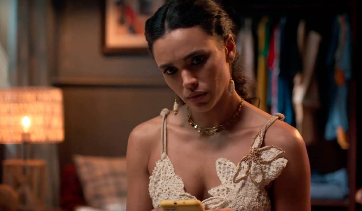 Luna consegue ficar com a caderneta da Dama de Ouro. Fonte: Reprodução/Globo