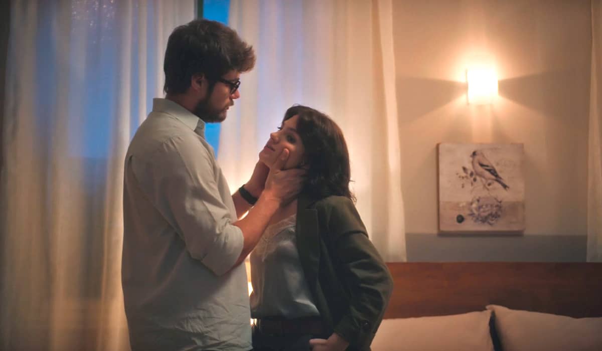 Hélio planeja se casar com Petra. Fonte: Reprodução/Globo