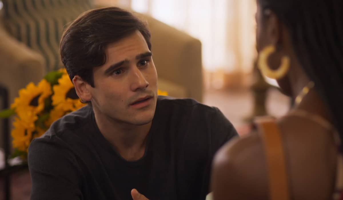 Miguel revela a verdade para Francisco. Fonte: Reprodução/Globo