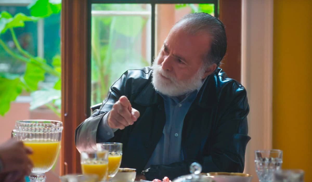 Antônio pode ser desmascarado por Ramiro. Fonte: Reprodução/Globo