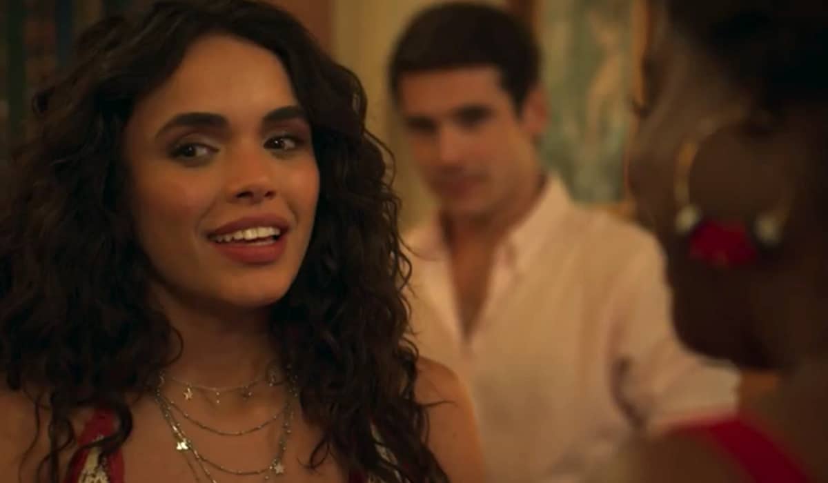 Luna investe na carreira de Selena. Fonte: Reprodução/Globo