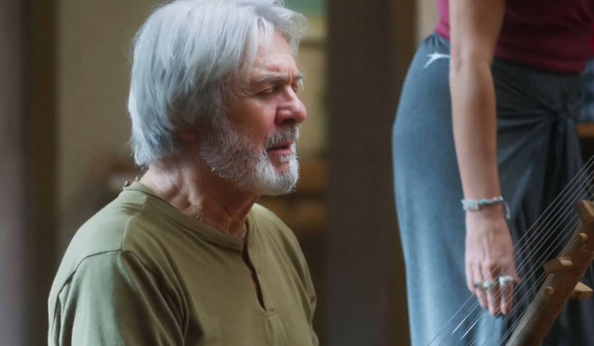 Fábio deixa o filho deprimido na novela das sete. Foto: Reprodução/Globo