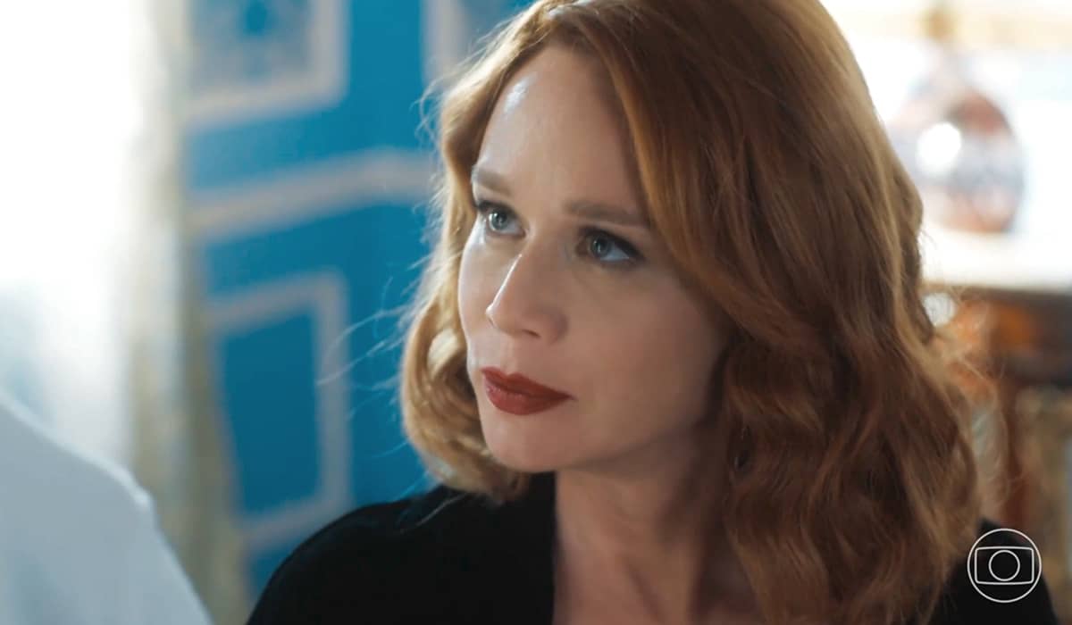 Gilda fica aterrorizada com acusação de Marê. Fonte: Reprodução/Globo