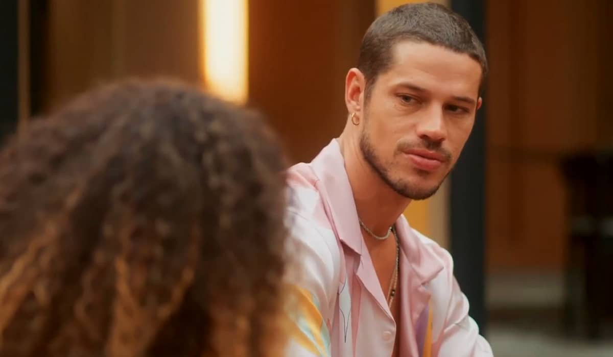 Lui e Sol ficam sozinhos na mansão. Fonte: Reprodução/Globo