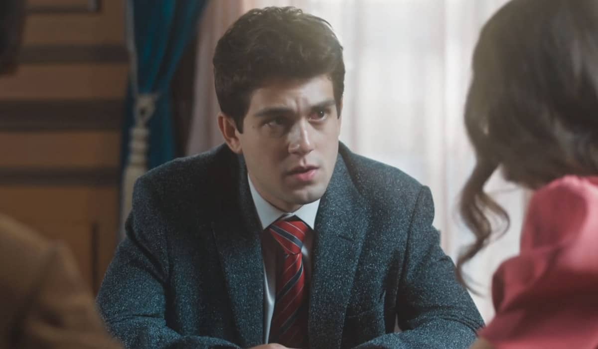 Júlio continua obcecado por Marê na novela das seis. Foto: Reprodução/Globo