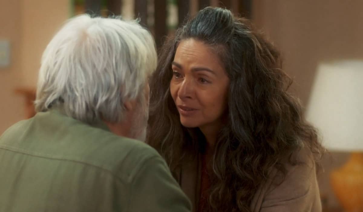 Dora apoia o sonho de Fábio na novela das sete. Foto: Reprodução/Globo