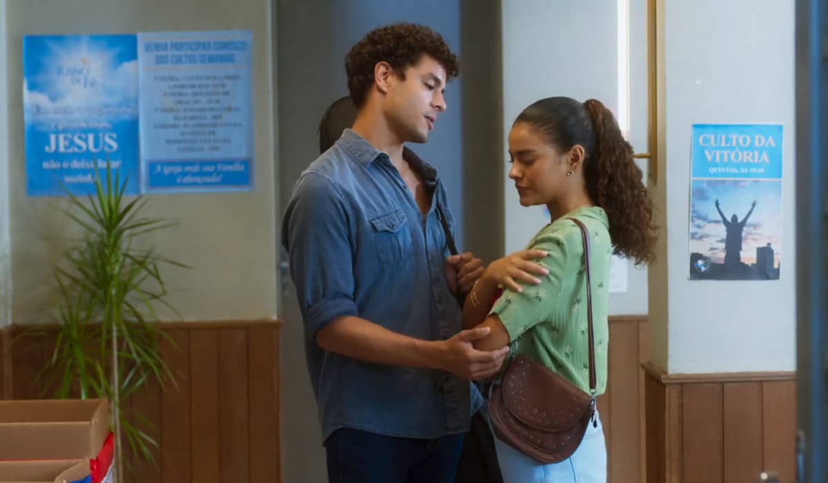 Jenifer ainda guarda sentimentos confusos por Eduardo na novela das sete. Foto: Reprodução/Globo