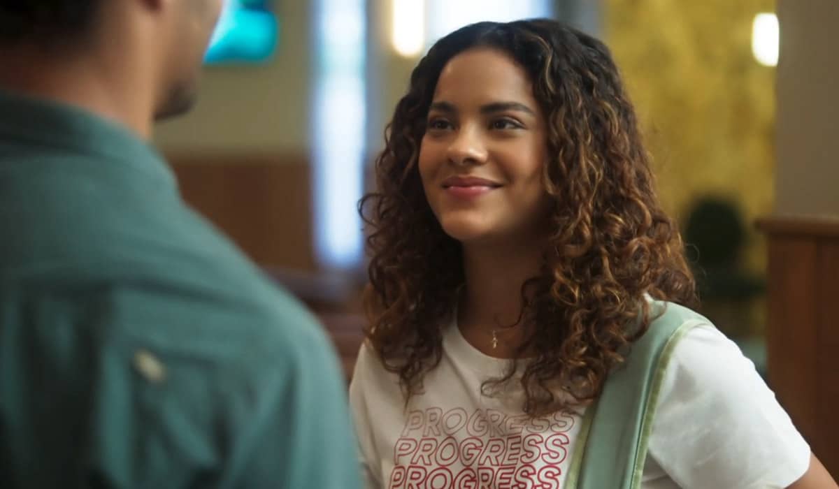 Jenifer volta a ficar obcecada por Eduardo em Vai na Fé. Foto: Reprodução/Globo