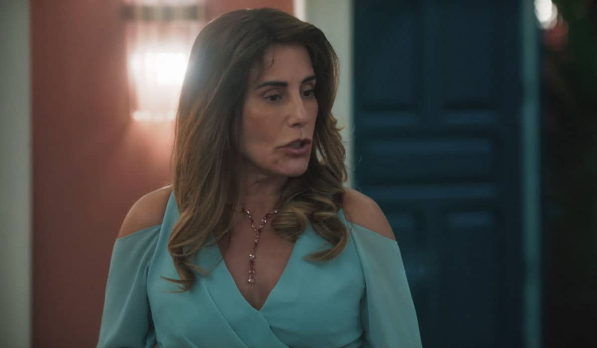Irene manda destruir a safra de Aline em Terra e Paixão. Foto: Reprodução/Globo