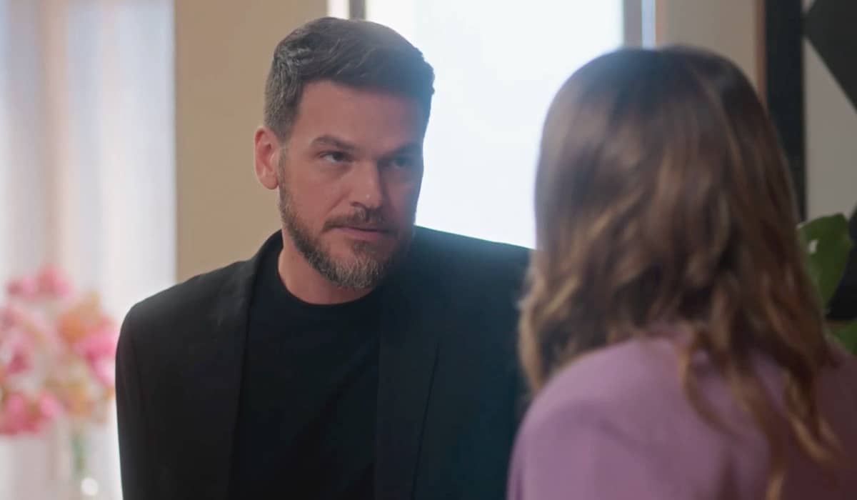 Theo poderá ser destruido com o depoimento de Kate. Fonte: Reprodução/Globo