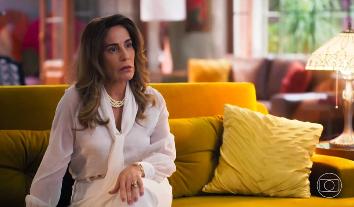 Irene manda atear fogo na plantação de Aline. Fonte: Reprodução/Globo