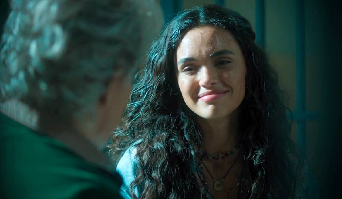 Luna percebe relação de sua mãe com a Fuzuê. Fonte: Reprodução/Globo