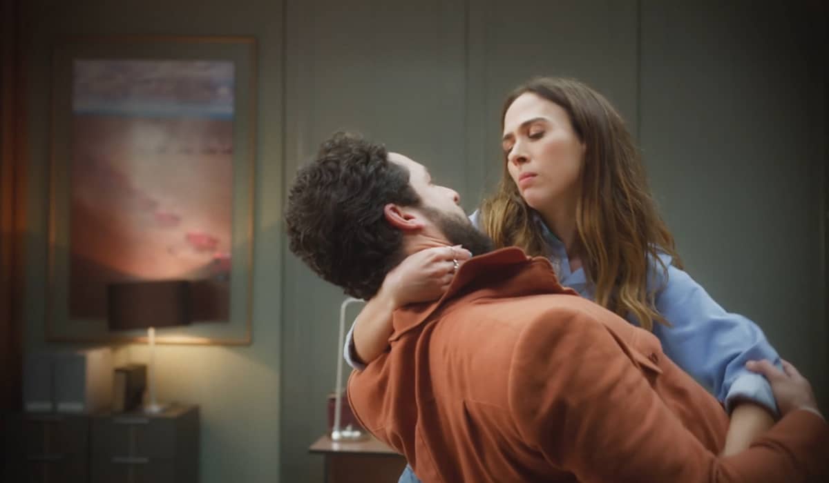 Luigi e Anely vivem um romance complicado em Terra e Paixão. Foto: Reprodução/Globo