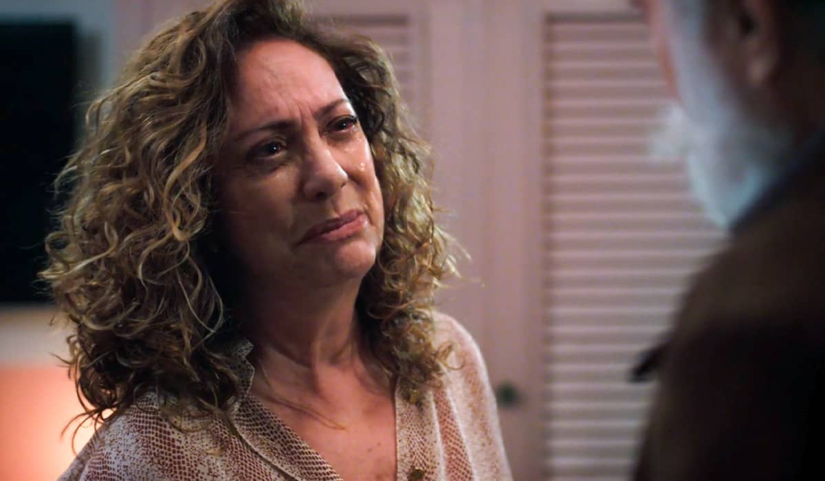 Agatha faz amizades na cidade. Fonte: Reprodução/Globo