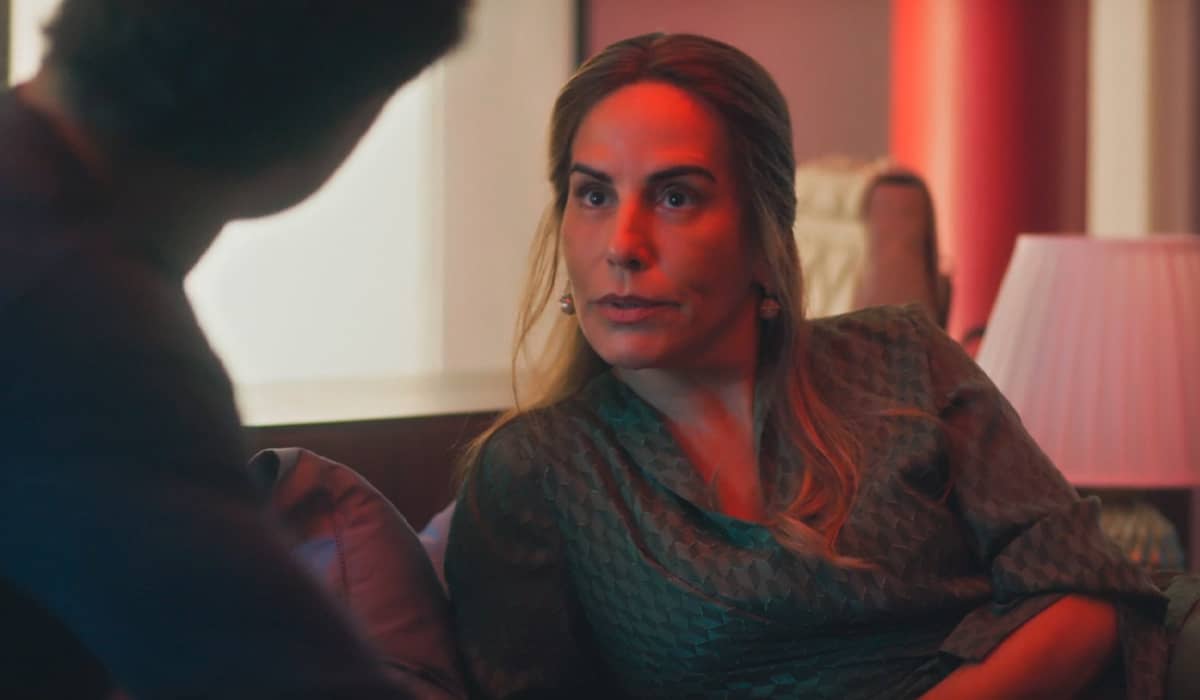 Irene planeja arrancar as terras de Aline. Fonte: Reprodução/Globo