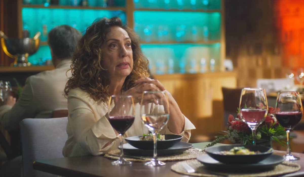 Agatha decide parar de se encontrar com Antônio. Fonte: Reprodução/Globo