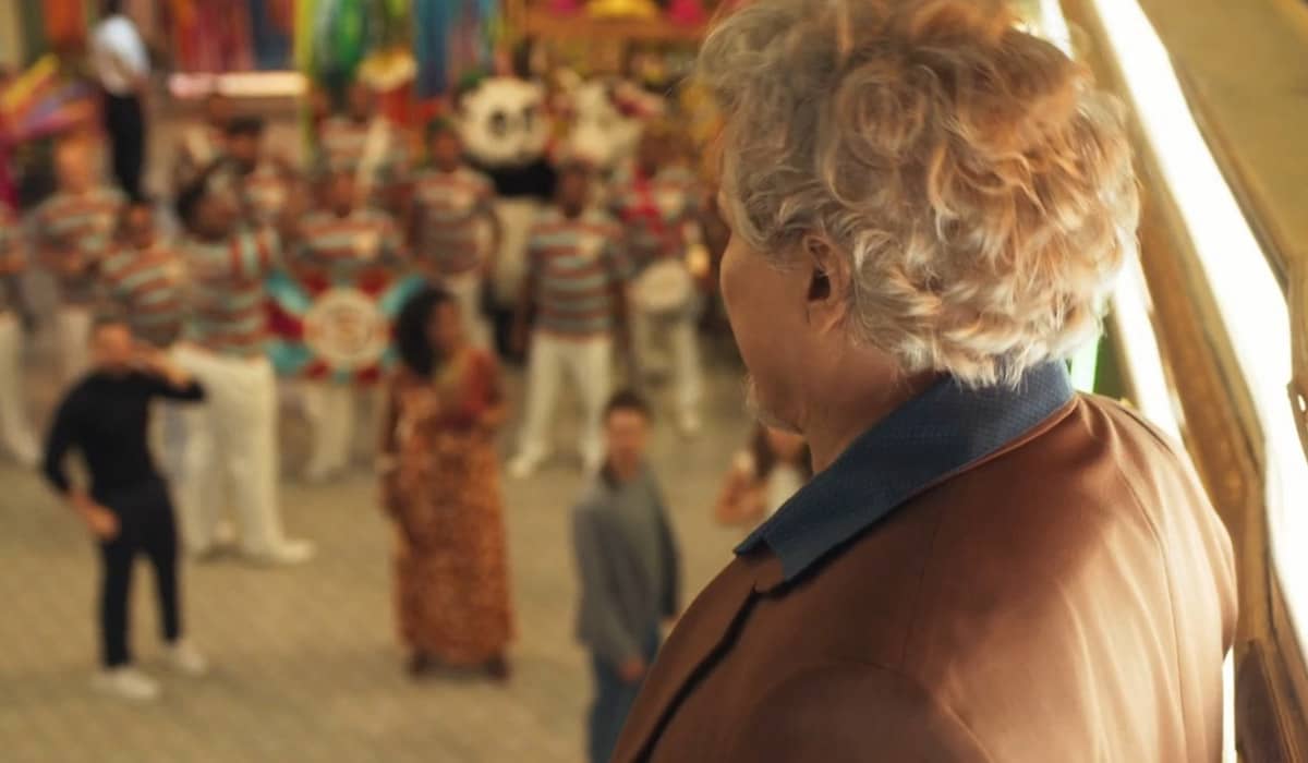 Nero se empolga com os aplausos na Fuzuê. Foto: Reprodução/Globo