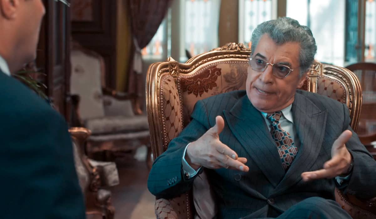 Anselmo não suporta o sucesso de Cândida. Fonte: Reprodução/Globo