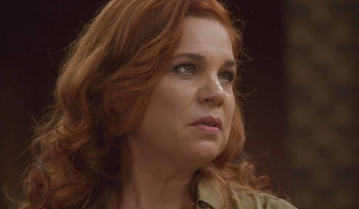 Helena fica em choque com a decisão de Sérgio. Foto: Reprodução/Globo